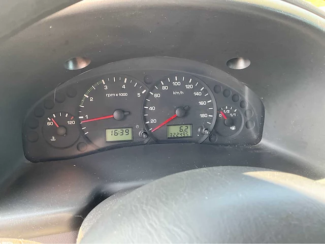 2005 ford transit 2.0tdi invalide bedrijfswagen met roelstoellift - afbeelding 11 van  28