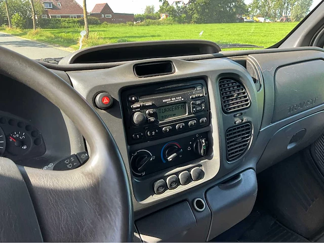 2005 ford transit 2.0tdi invalide bedrijfswagen met roelstoellift - afbeelding 13 van  28