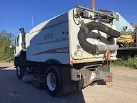 2005 freightliner crosswind veegmachine - afbeelding 15 van  17