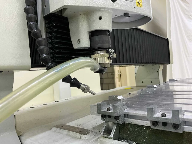 2005 gravograph is8000xp graveer machine - afbeelding 31 van  34