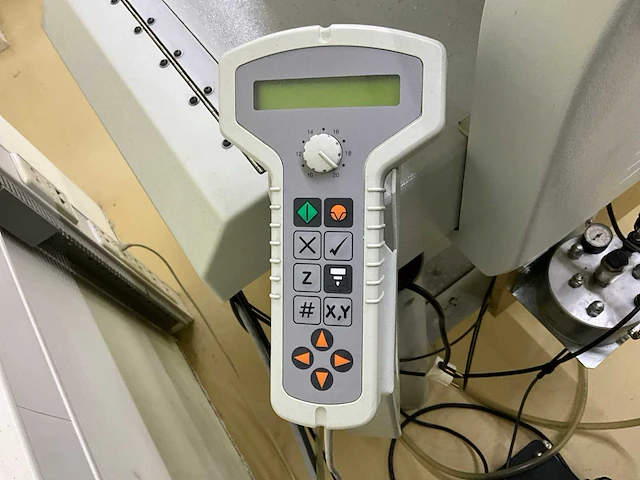 2005 gravograph is8000xp graveer machine - afbeelding 34 van  34