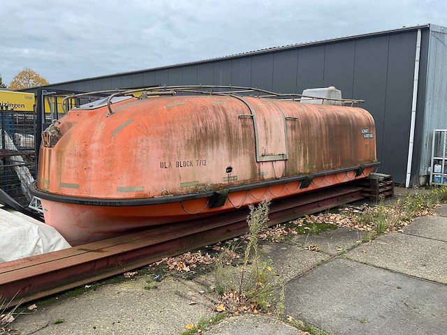 2005 harding kis800 reddingsloep - afbeelding 1 van  13