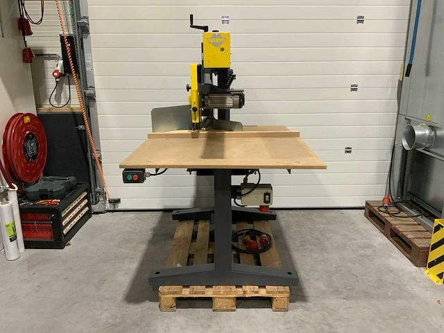 2005 harwi 625-h radiaal afkortcirkelzaagmachine - afbeelding 1 van  12