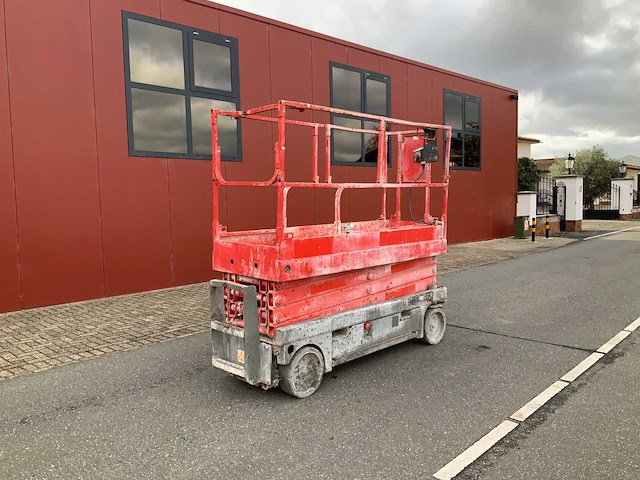 2005 haulotte compact10n hoogwerker - afbeelding 13 van  19