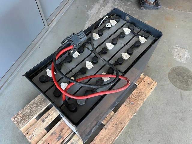 2005 hawker 24v6pzs750 accu pakket - afbeelding 3 van  4