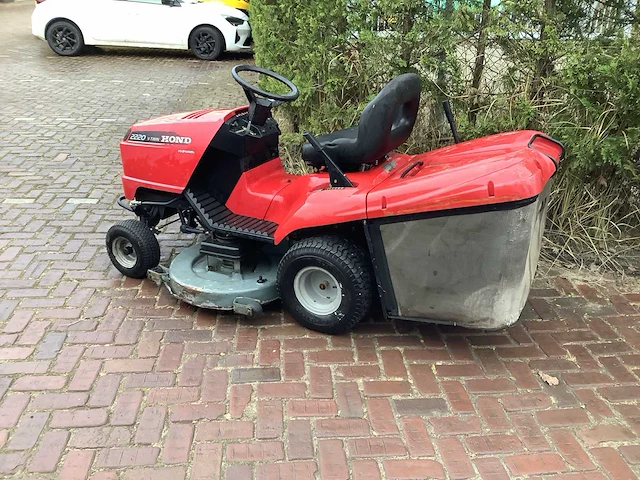 2005 honda 2220 zitmaaier - afbeelding 3 van  7