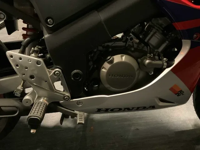 2005 honda cbr125r sport motorfiets - afbeelding 8 van  24