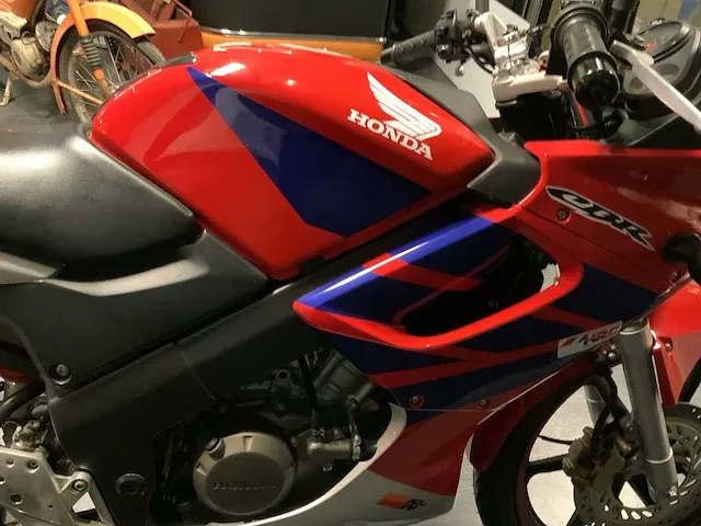 2005 honda cbr125r sport motorfiets - afbeelding 11 van  24