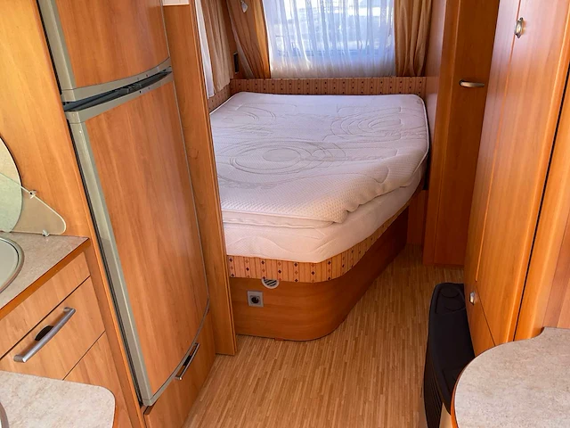 2005 hymer eriba nova caravan - afbeelding 10 van  38