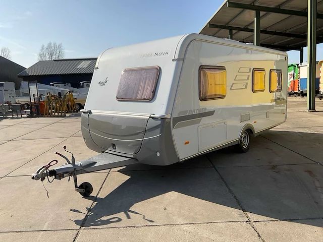 2005 hymer eriba nova caravan - afbeelding 23 van  38