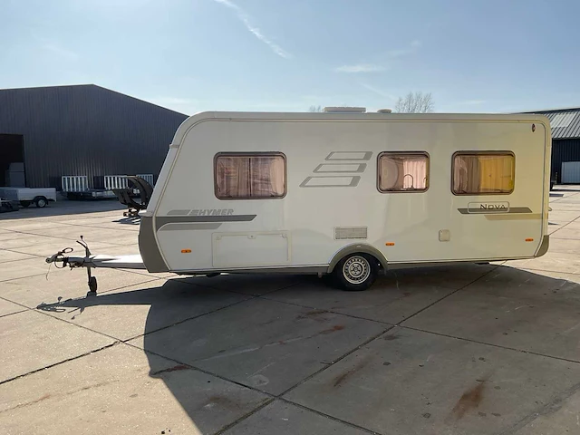 2005 hymer eriba nova caravan - afbeelding 33 van  38