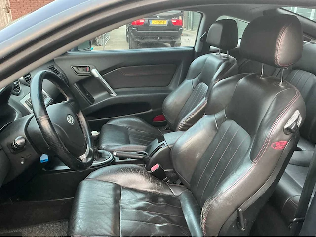 2005 hyundai coupé personenauto - afbeelding 7 van  23