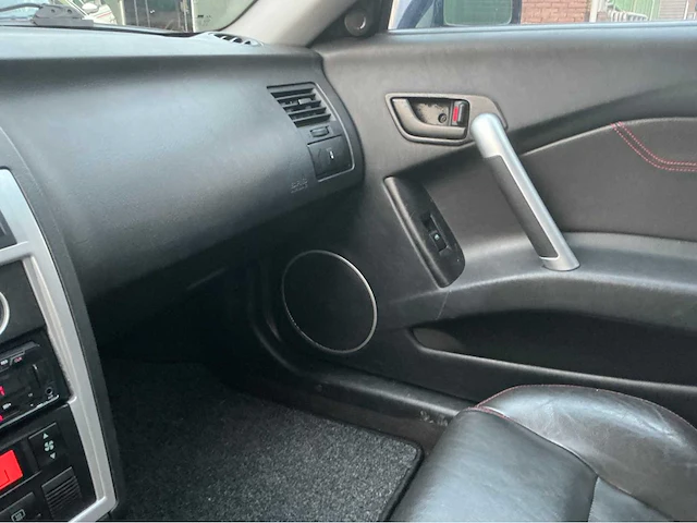 2005 hyundai coupé personenauto - afbeelding 9 van  23