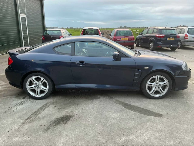 2005 hyundai coupé personenauto - afbeelding 18 van  23