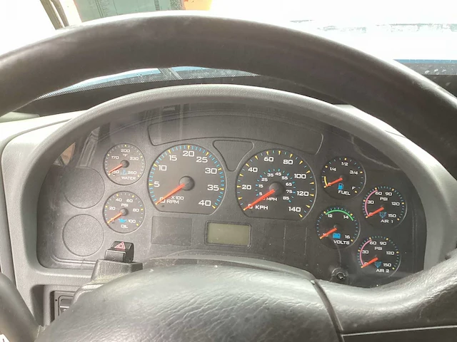 2005 international 7400 vrachtwagen - afbeelding 10 van  18