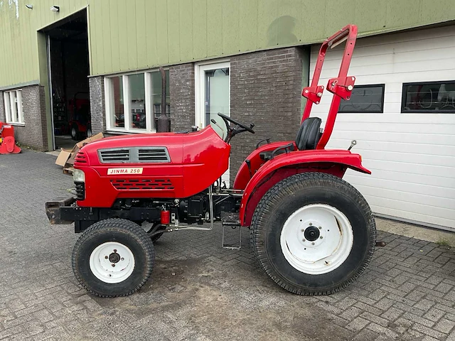 2005 jinma 250 compacttractor - afbeelding 12 van  29