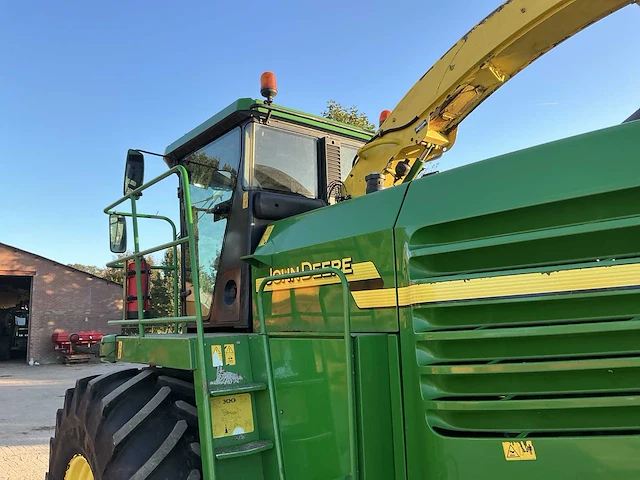 2005 john deere 7500 veldhakselaar - afbeelding 16 van  30