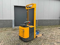 2005 jungheinrich erc 214 stapelaar - afbeelding 1 van  11