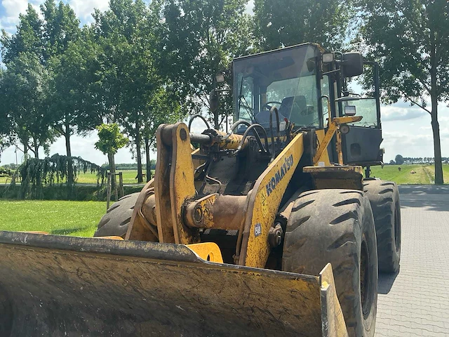 2005 komatsu wa320-5h shovel - afbeelding 18 van  18