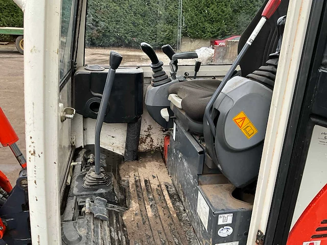 2005 kubota kx41-3v minigraafmachine - afbeelding 26 van  27