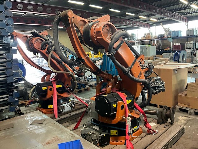 2005 kuka kr 180-2 pa 4-assige robotarm - afbeelding 5 van  11