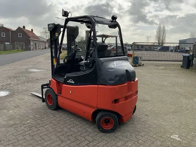 2005 linde e30 /03 / 600 heftruck - afbeelding 16 van  22