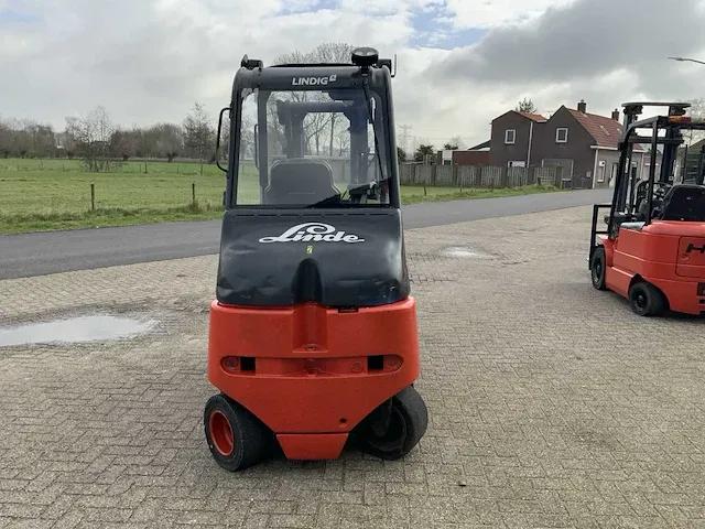 2005 linde e30 /03 / 600 heftruck - afbeelding 17 van  22