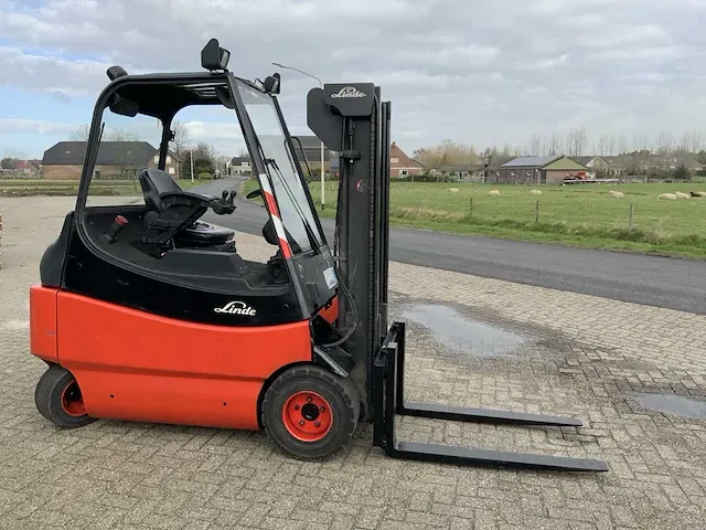 2005 linde e30 /03 / 600 heftruck - afbeelding 19 van  22