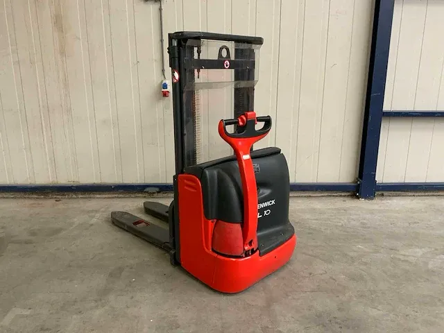 2005 linde l10b stapelaar - afbeelding 1 van  10