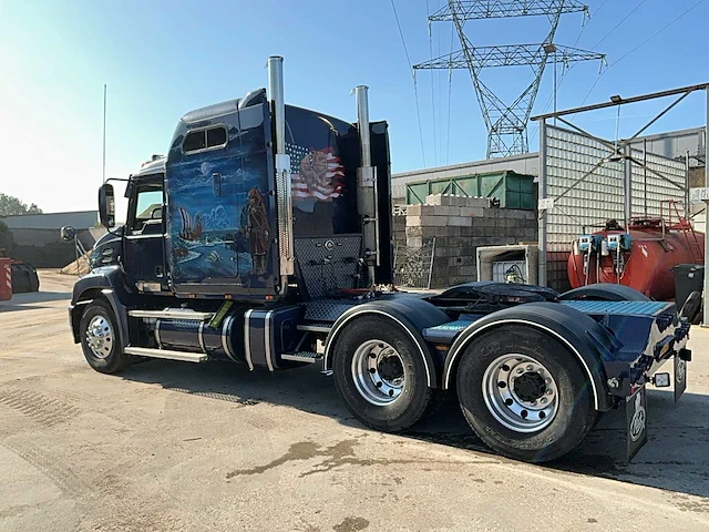 2005 mack vrachtwagen - afbeelding 34 van  50