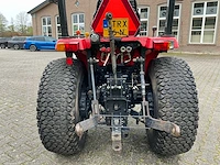 2005 massey ferguson 1528 smalspoor- en compacttractor - afbeelding 7 van  21