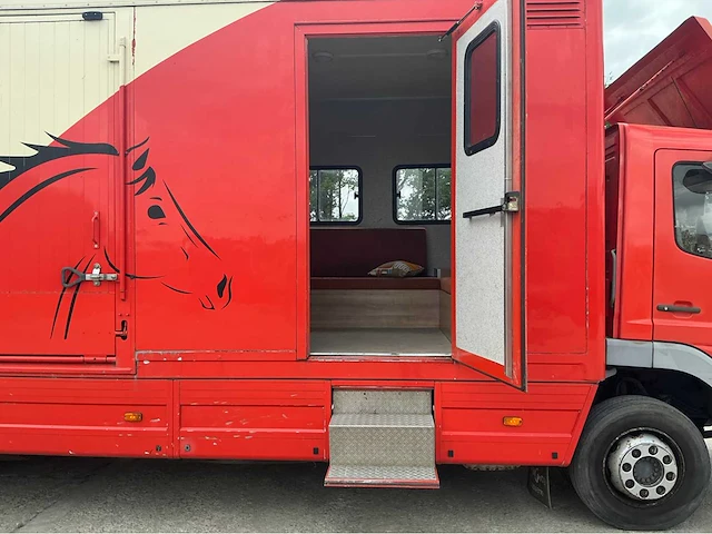 2005 mercedes-benz atego 1223 paarden vrachtwagen - afbeelding 4 van  19