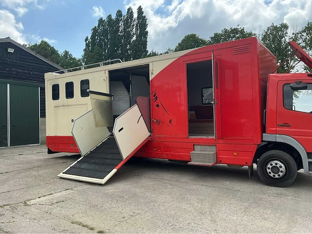 2005 mercedes-benz atego 1223 paarden vrachtwagen - afbeelding 8 van  19