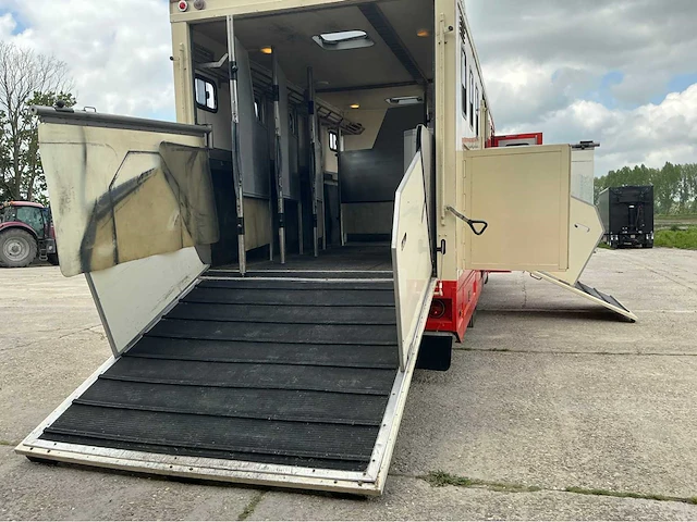 2005 mercedes-benz atego 1223 paarden vrachtwagen - afbeelding 9 van  19