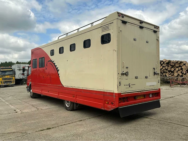 2005 mercedes-benz atego 1223 paarden vrachtwagen - afbeelding 15 van  19