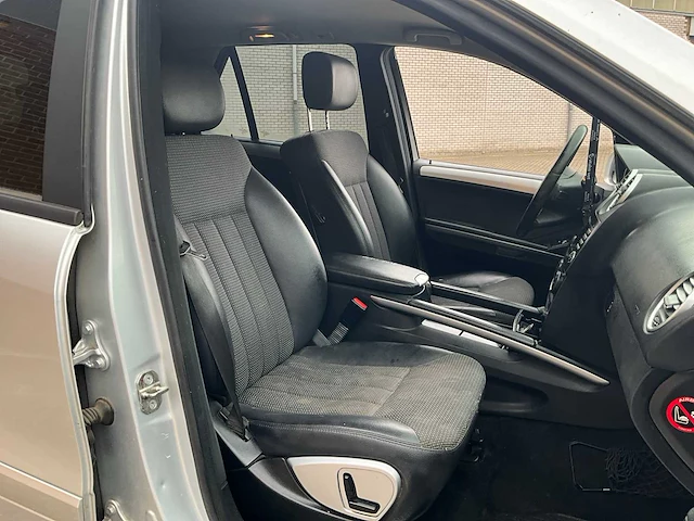2005 mercedes-benz ml 280 cdi personenauto - afbeelding 14 van  28