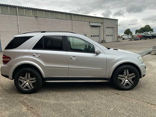 2005 mercedes-benz ml 280 cdi personenauto - afbeelding 23 van  28