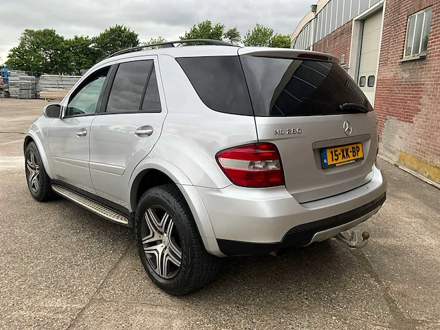2005 mercedes-benz ml 280 cdi personenauto - afbeelding 25 van  28