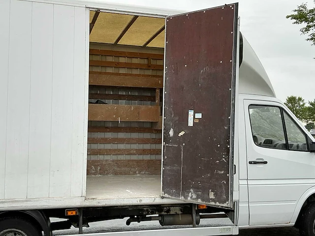 2005 mercedes-benz sprinter 413 cdi 2.2 bedrijfswagen - afbeelding 18 van  47