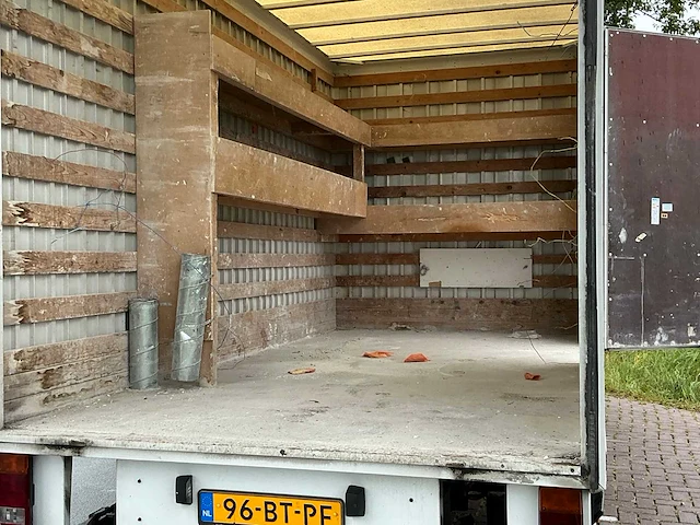 2005 mercedes-benz sprinter 413 cdi 2.2 bedrijfswagen - afbeelding 25 van  47