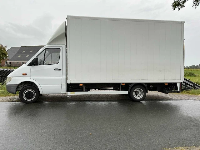 2005 mercedes-benz sprinter 413 cdi 2.2 bedrijfswagen - afbeelding 23 van  47