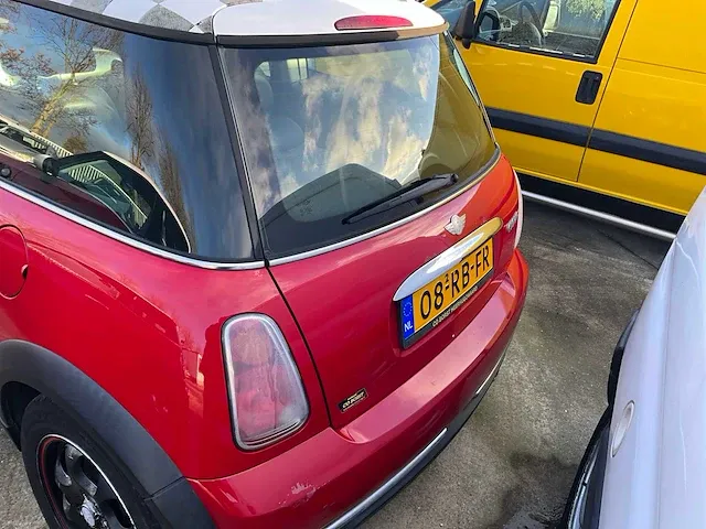 2005 mini cooper 1.6 pepper personenauto - afbeelding 16 van  20