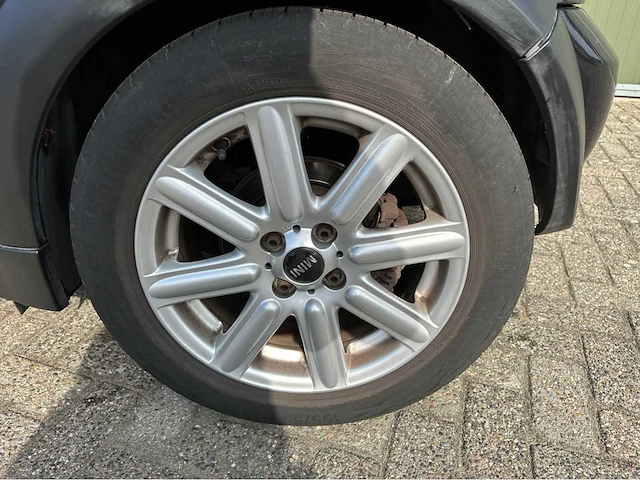 2005 mini cooper one personenauto - afbeelding 33 van  35