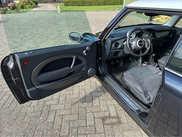 2005 mini cooper personenauto - afbeelding 9 van  35