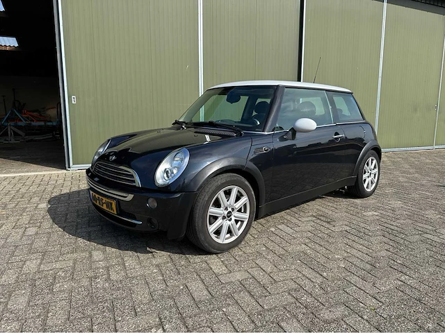 2005 mini cooper personenauto - afbeelding 1 van  35