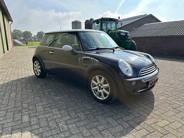 2005 mini cooper personenauto - afbeelding 30 van  35