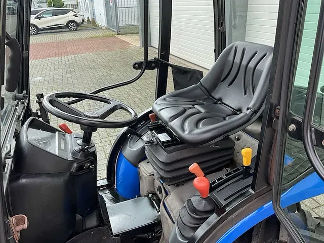 2005 new holland tc 21d minitractor - afbeelding 13 van  31