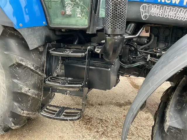 2005 new holland ts125a vierwielaangedreven landbouwtractor - afbeelding 6 van  31
