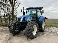 2005 new holland ts125a vierwielaangedreven landbouwtractor