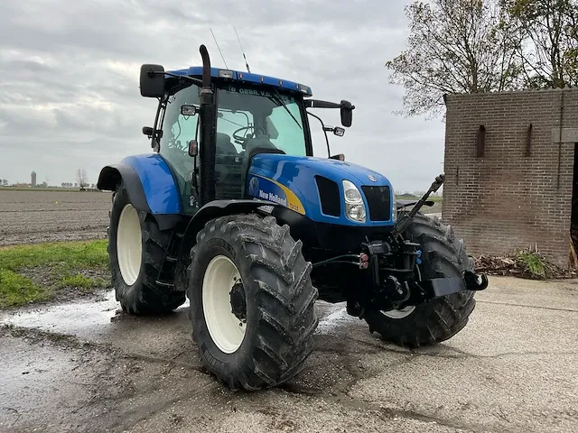 2005 new holland ts125a vierwielaangedreven landbouwtractor - afbeelding 12 van  31